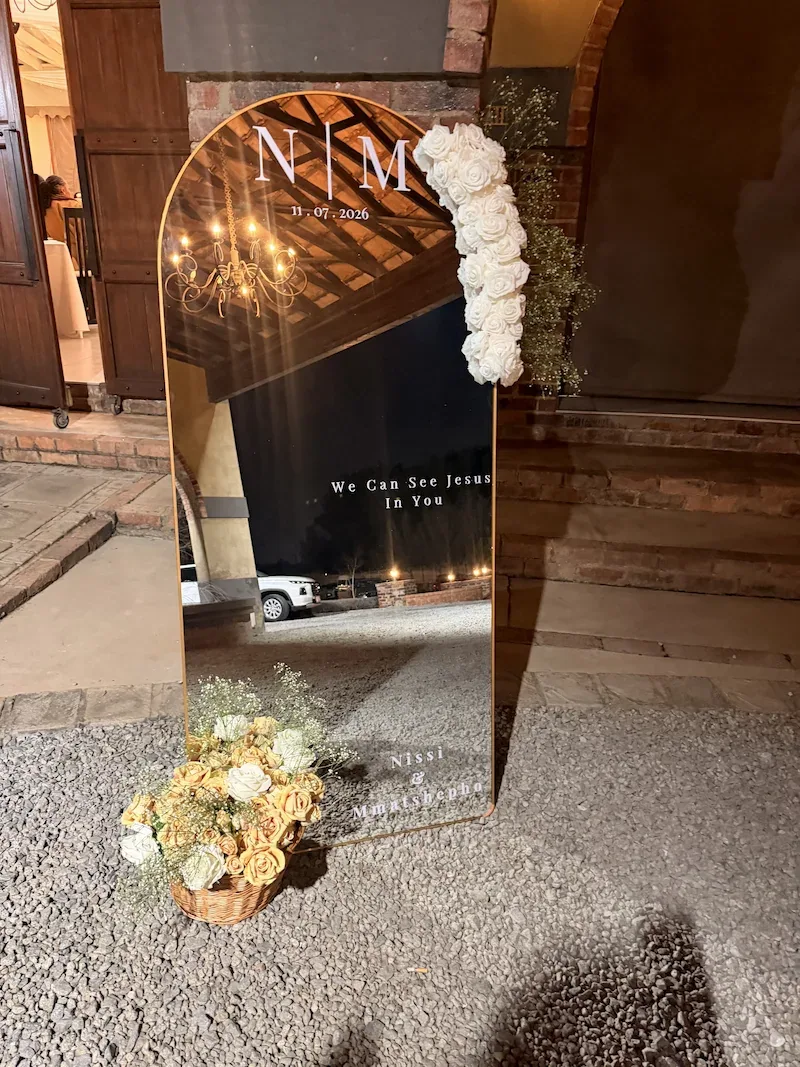 Mirror welcome sign available to rent